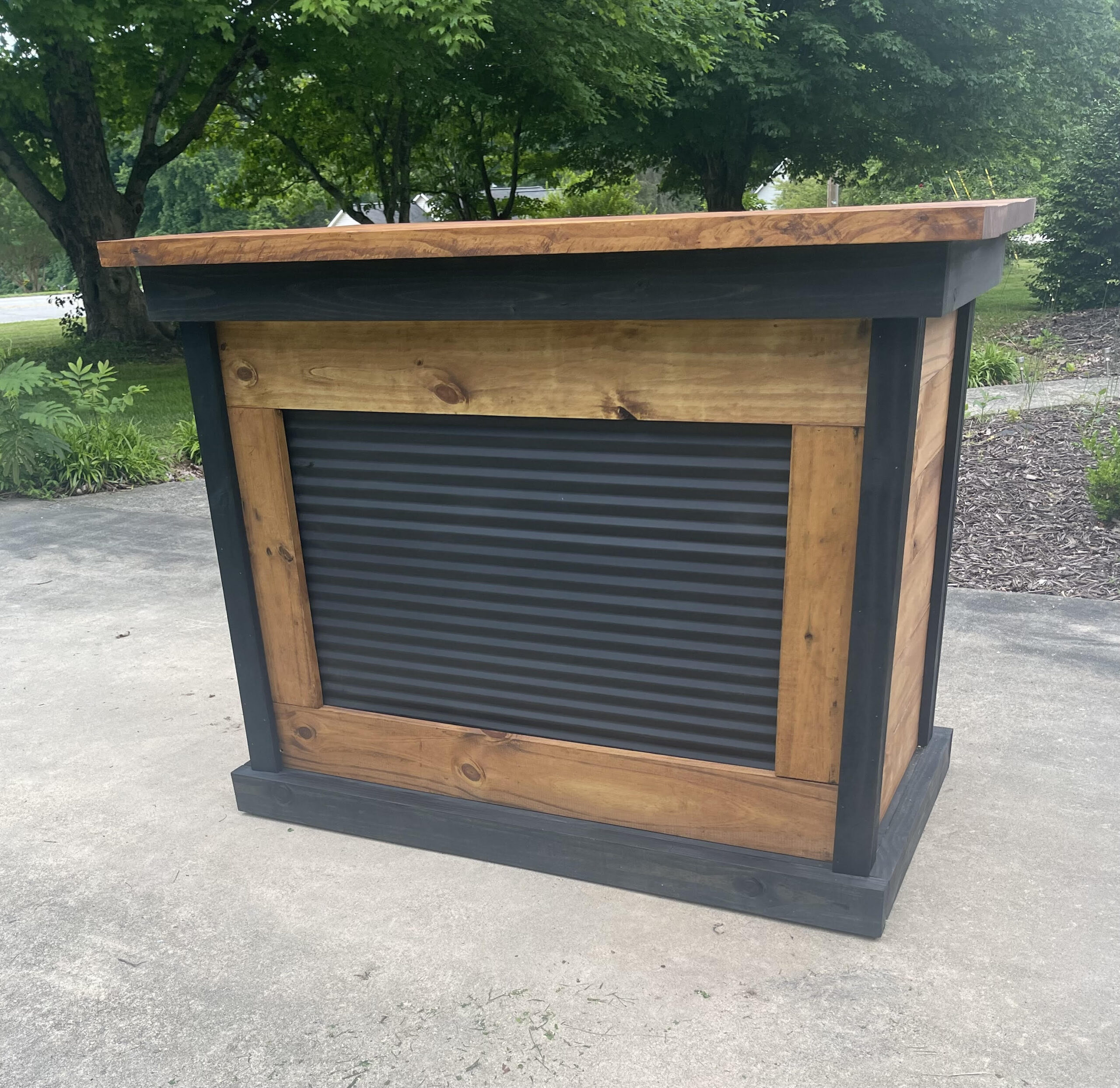 Made-to-Order Straight Bar with Reclaimed Metal front